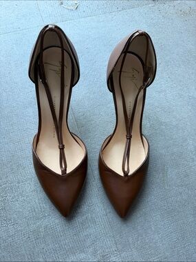 Giuseppe Zanotti Brown Pointed T-Strap Leather Heels Size 9